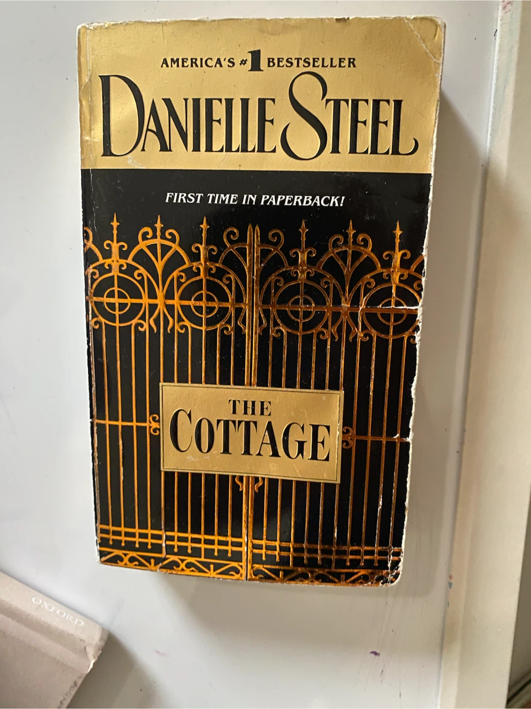Danielle Steel The Cottage Paperback Book