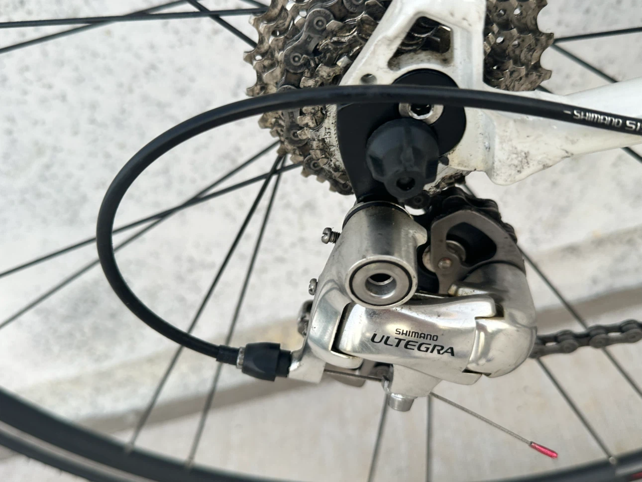 (MINT CONDITION) Devinci Silverstone SL3 Road Bike - photo 3