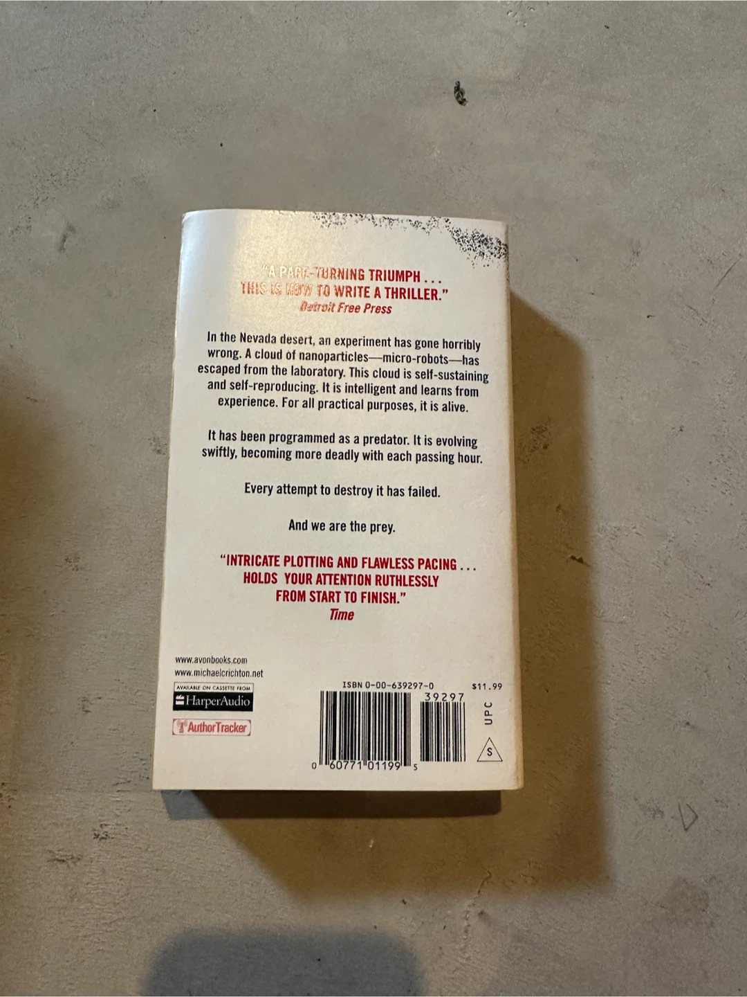 Michael Crichton Prey Paperback Book - photo 2