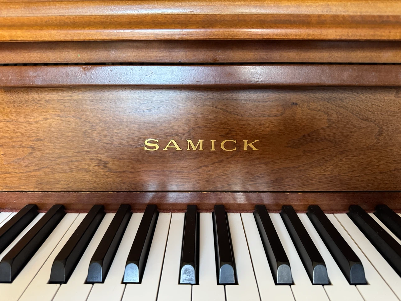 Samick Upright Piano with German Scale - photo 3