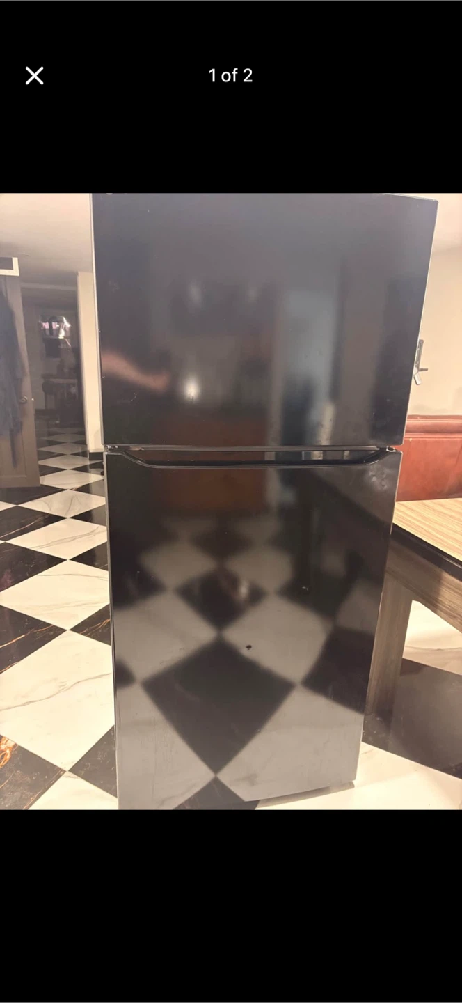 Black Refrigerator and freezer - photo 2