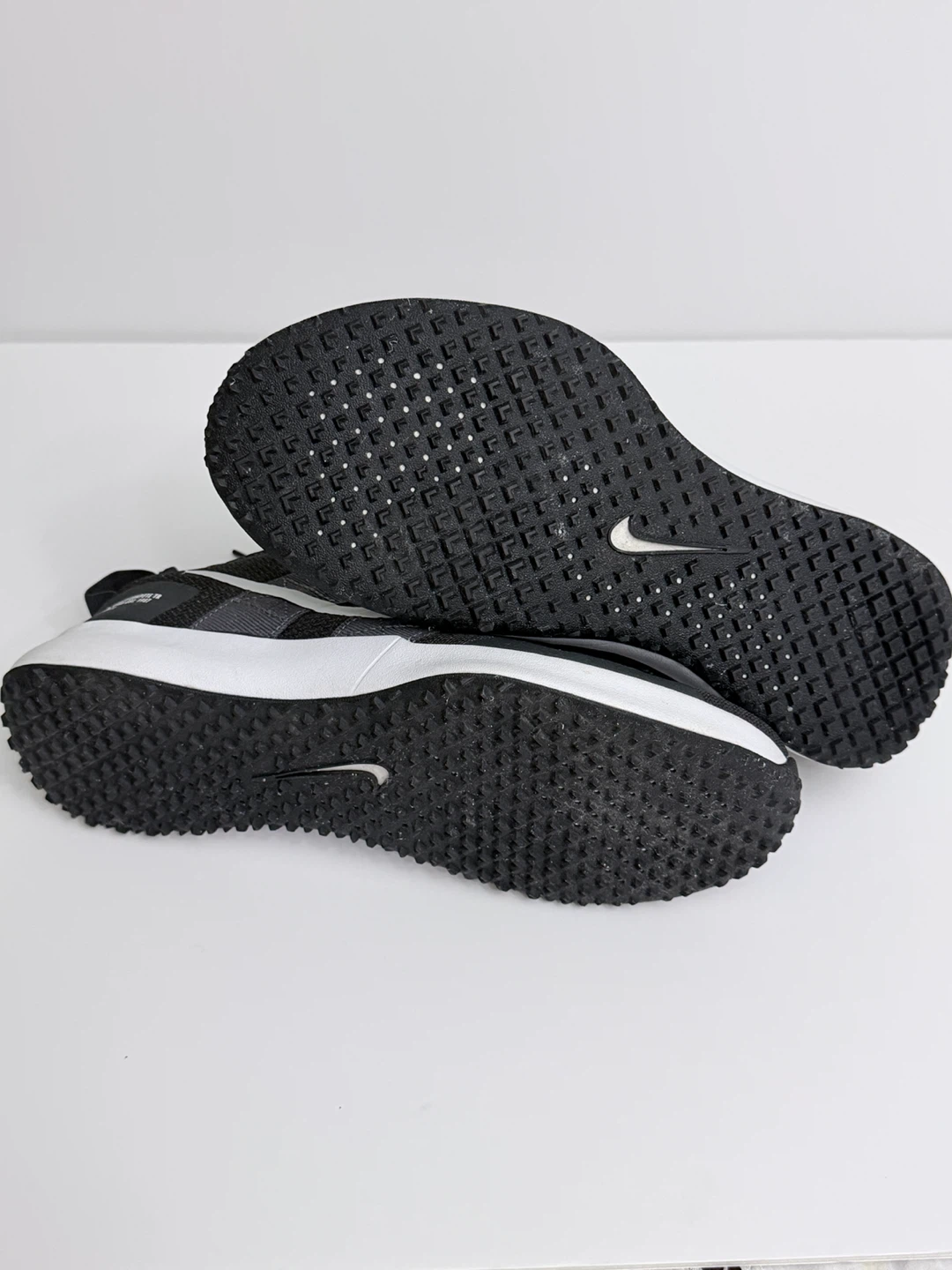 Nike Varsity Compete TR Black Training Sneakers Sz 9.5 - photo 5
