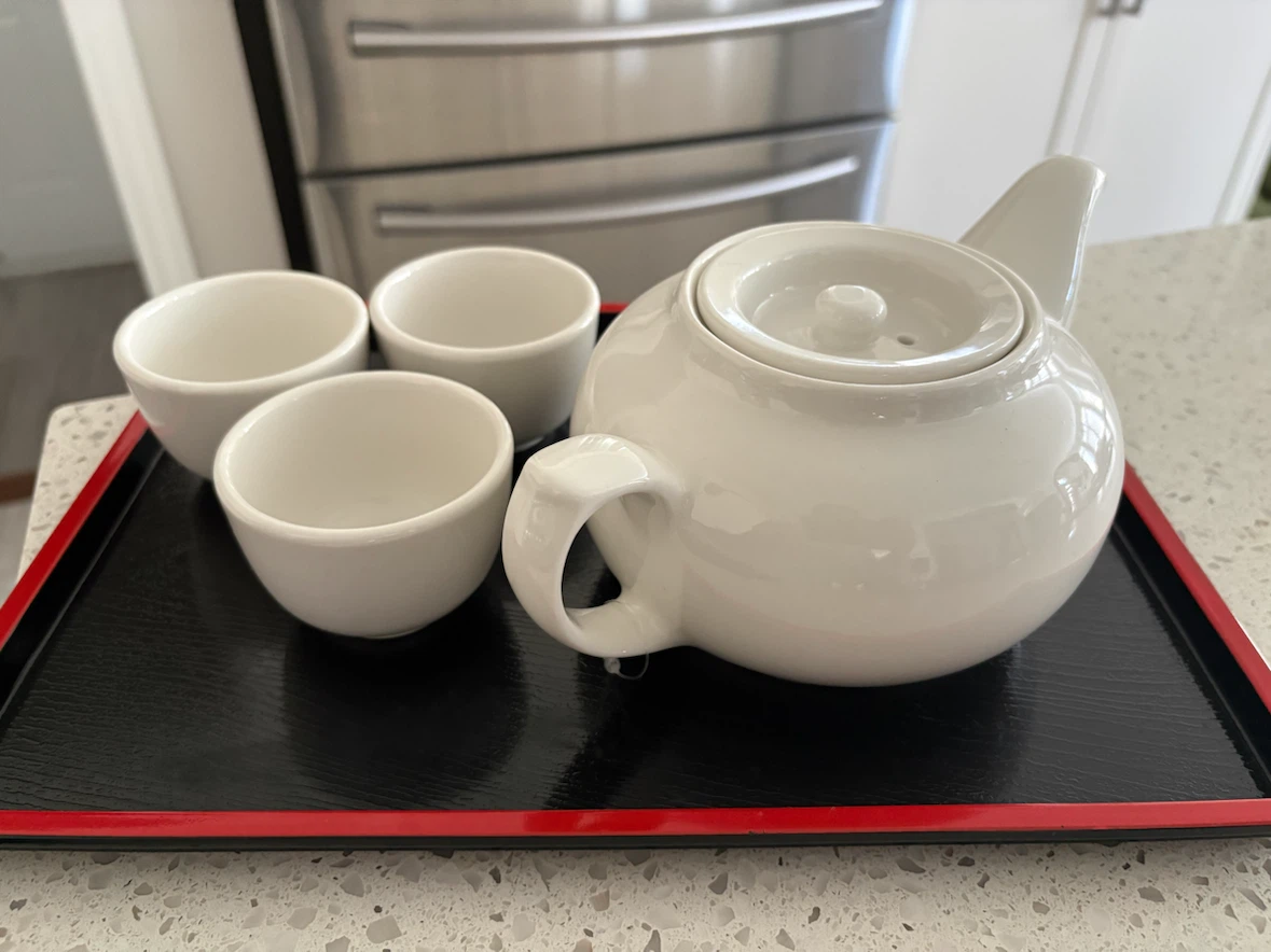 White Ceramic Teapot with 3 Cups and Tray