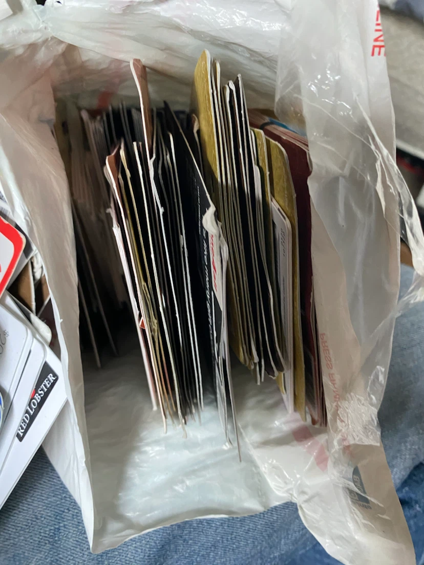 Assorted Greeting Cards and Gift Cards Lot - photo 4