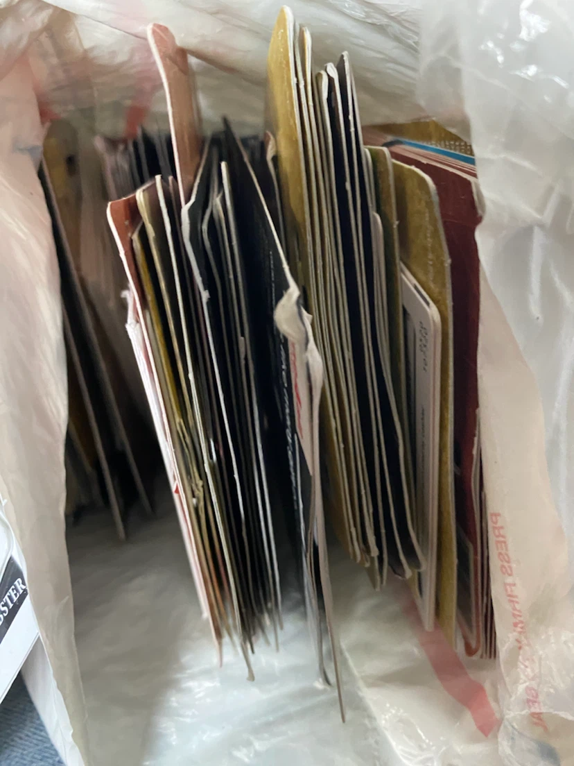 Assorted Greeting Cards and Gift Cards Lot - photo 5
