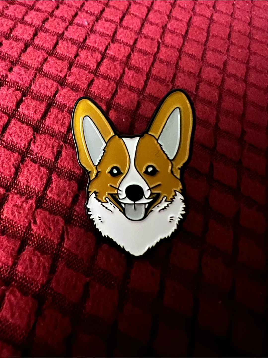 Corgi enamel pin