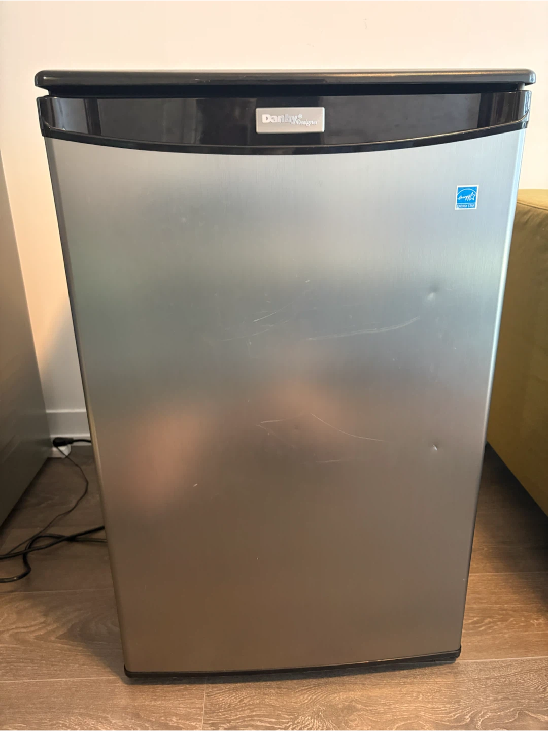Mini Fridge - photo 2