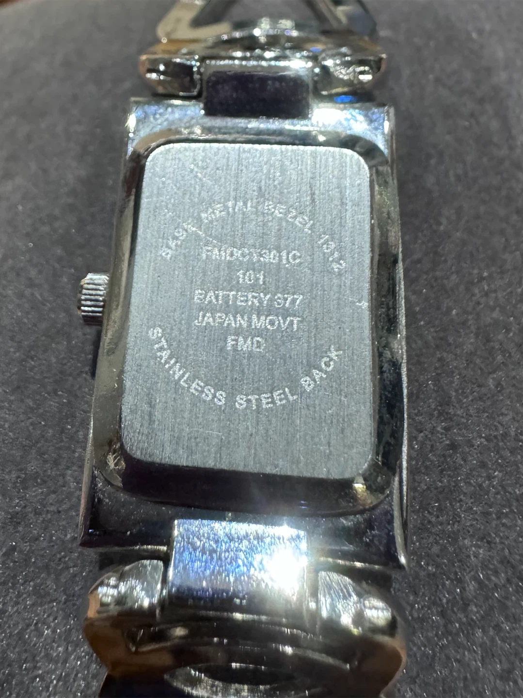 3 women’s fashion watches: 1 George, 1 Guess, and 1 No Name - photo 5