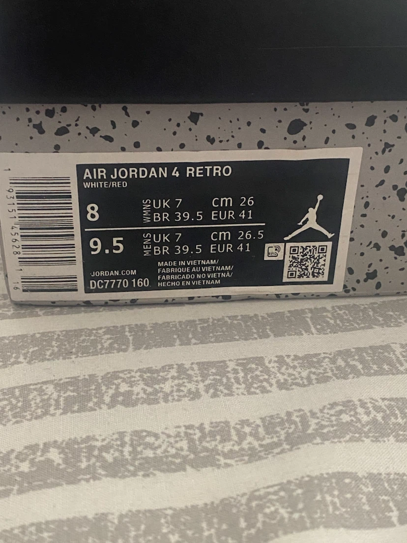 Air Jordan 4 Retro fire red - photo 4