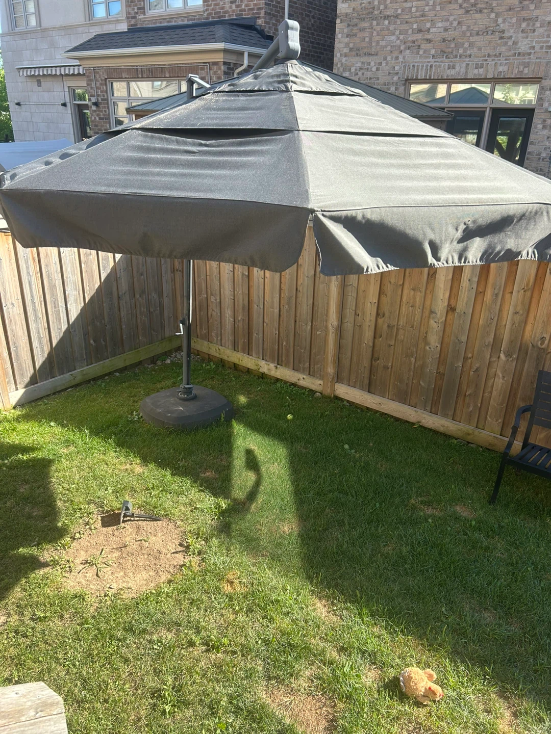 Large Cantilever Patio Umbrella - photo 2