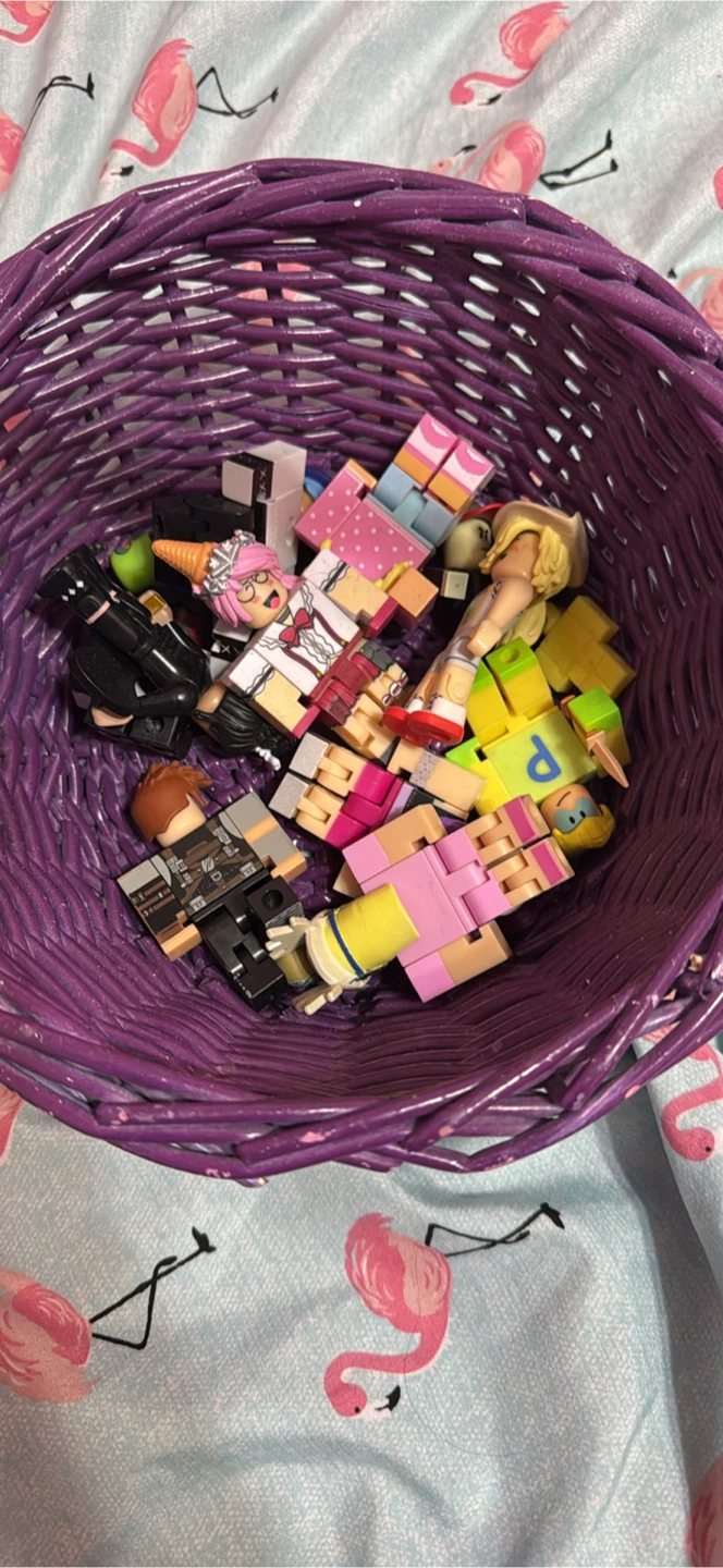 Roblox Action Figures Assortment