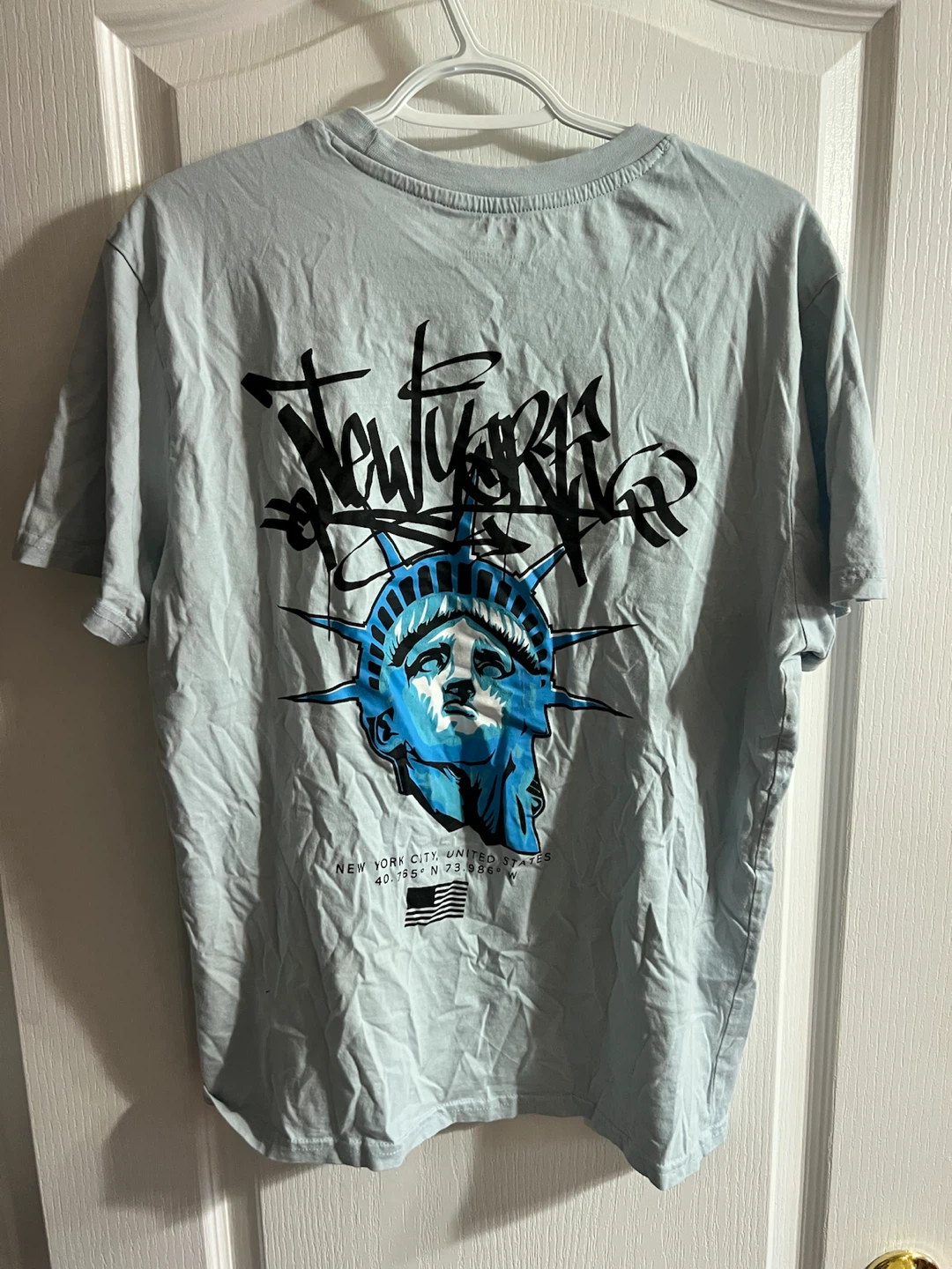 New York Statue of Liberty Graphic T-Shirt - photo 2