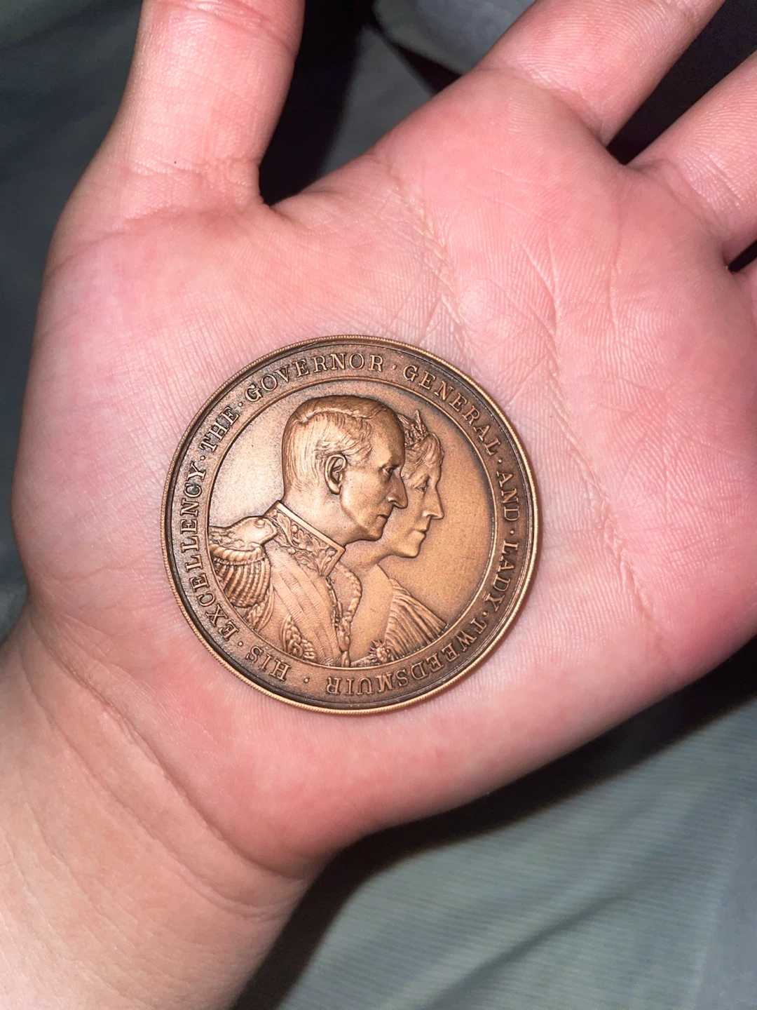 Governor General and Lady Tweedsmuir Commemorative Medal - photo 3