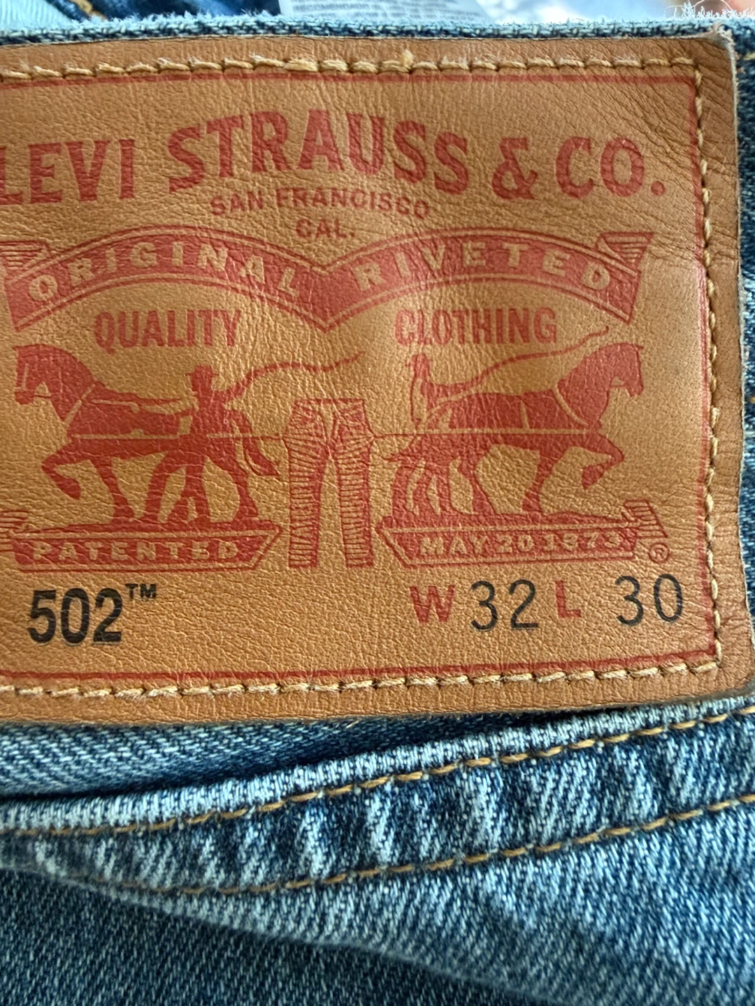 LEVIS 502 jeans