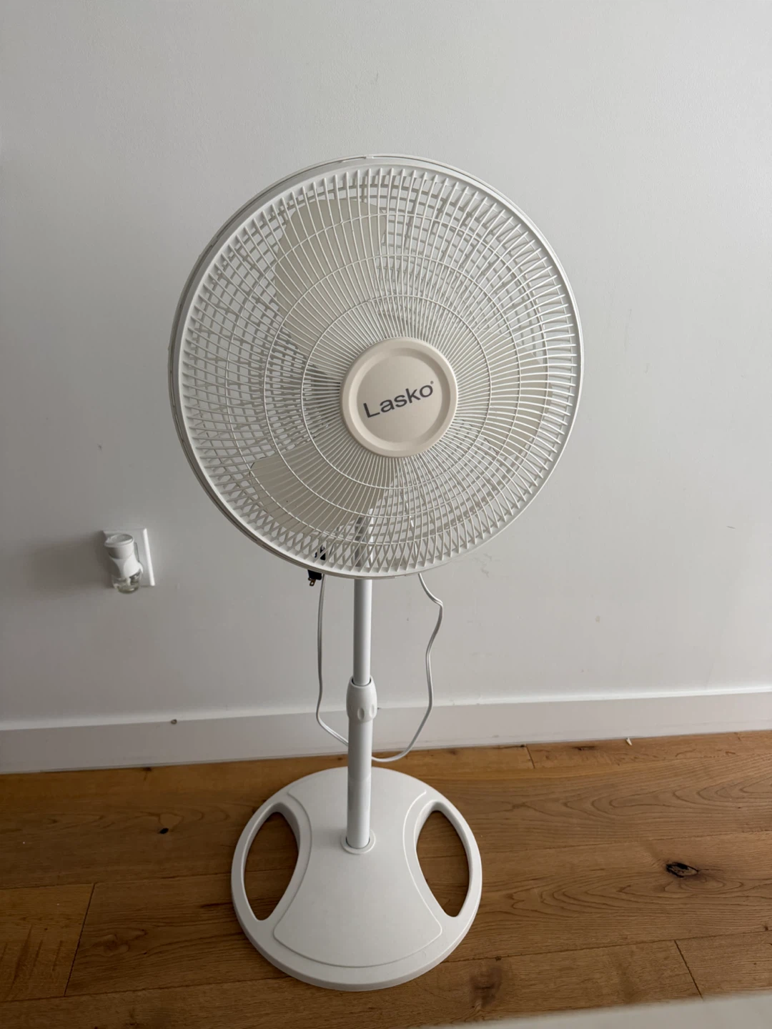 Lasko White Pedestal Fan
