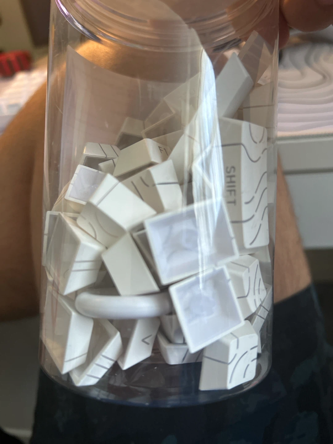 Keycaps with a cracked design - photo 2