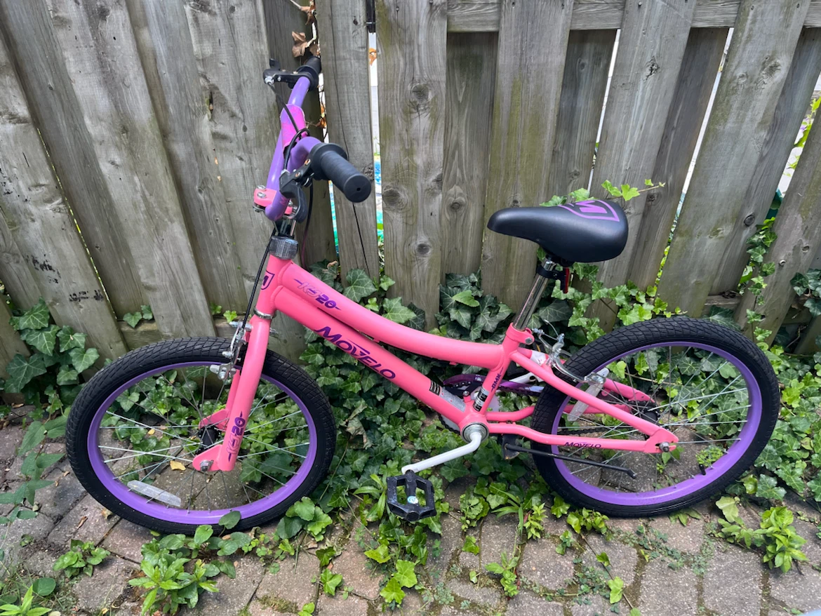 Movelo 20” Pink & Purple BMX Bike / front & back hand brakes