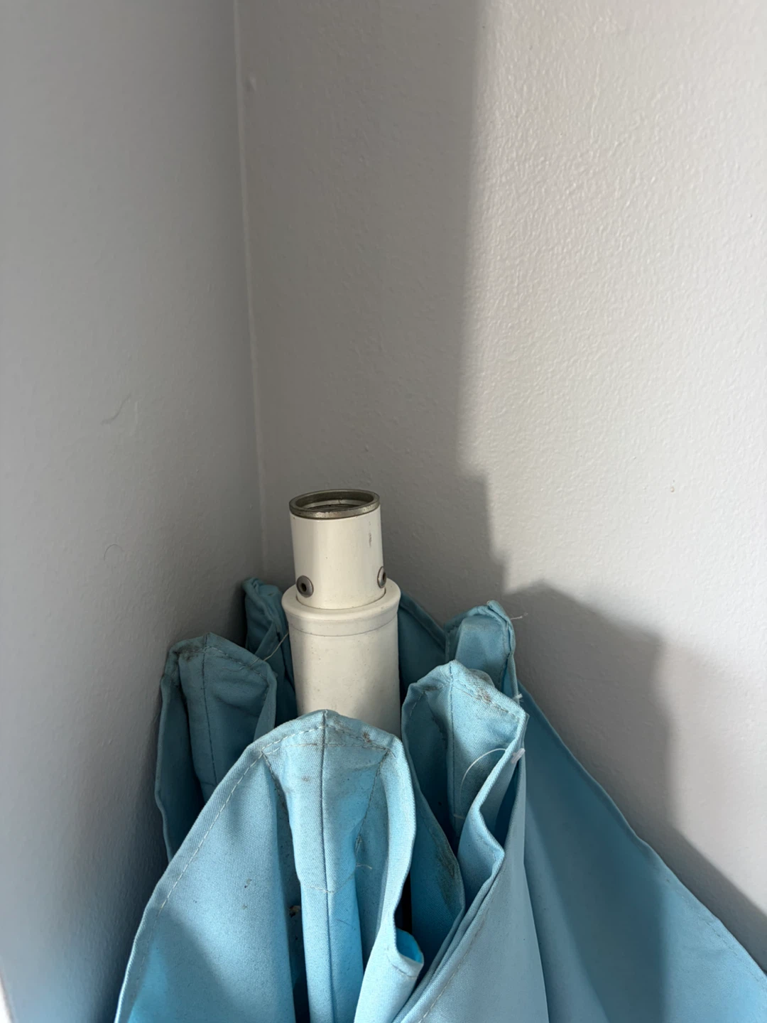 IKEA - HÖGÖN / IGGÖN Light Blue Patio Umbrella - photo 3