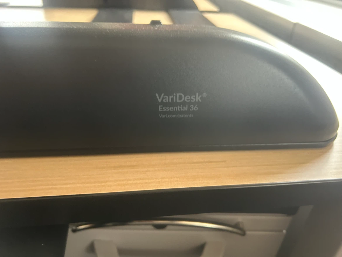 VariDesk Essential 36 Standing Desk Converter - photo 5