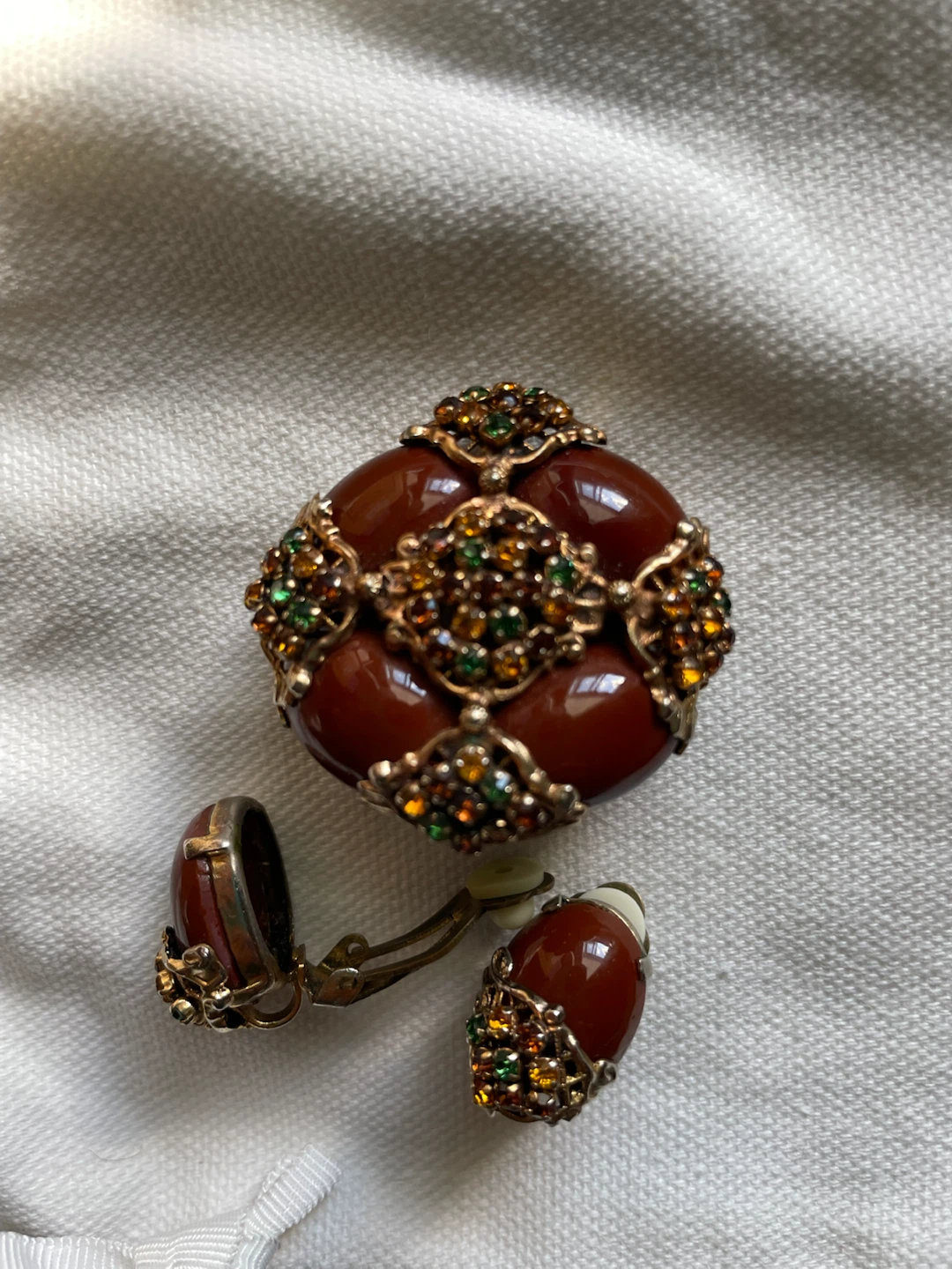 Vintage Brooch and Earring Set - photo 2