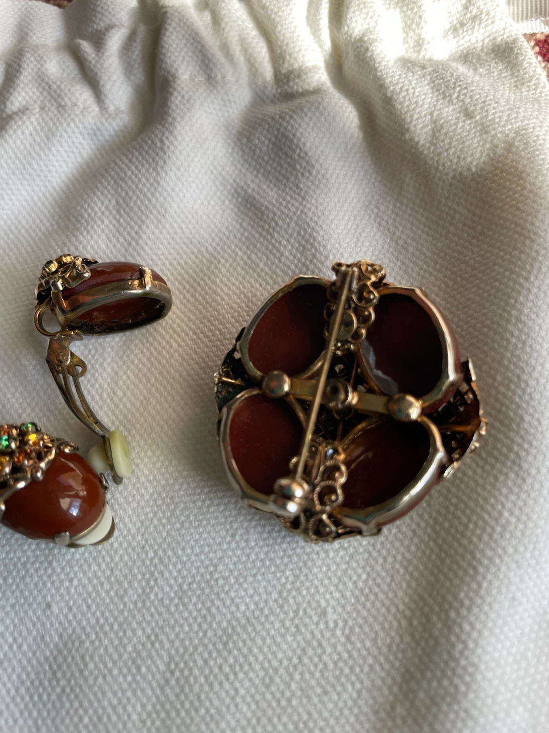 Vintage Brooch and Earring Set - photo 3