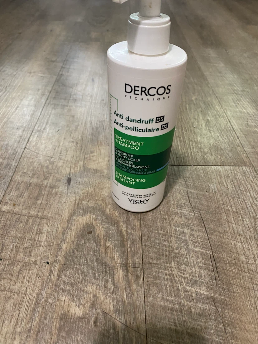Vichy Dercos Anti-Dandruff DS Treatment Shampoo