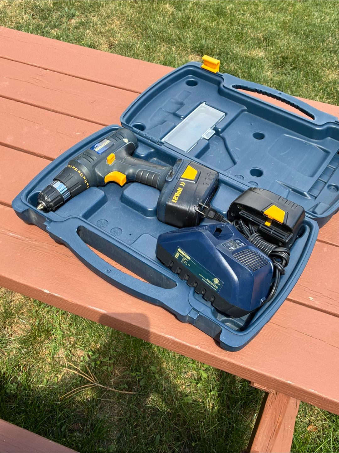 Mastercraft 12V Cordless Drill with Case and Charger - photo 2