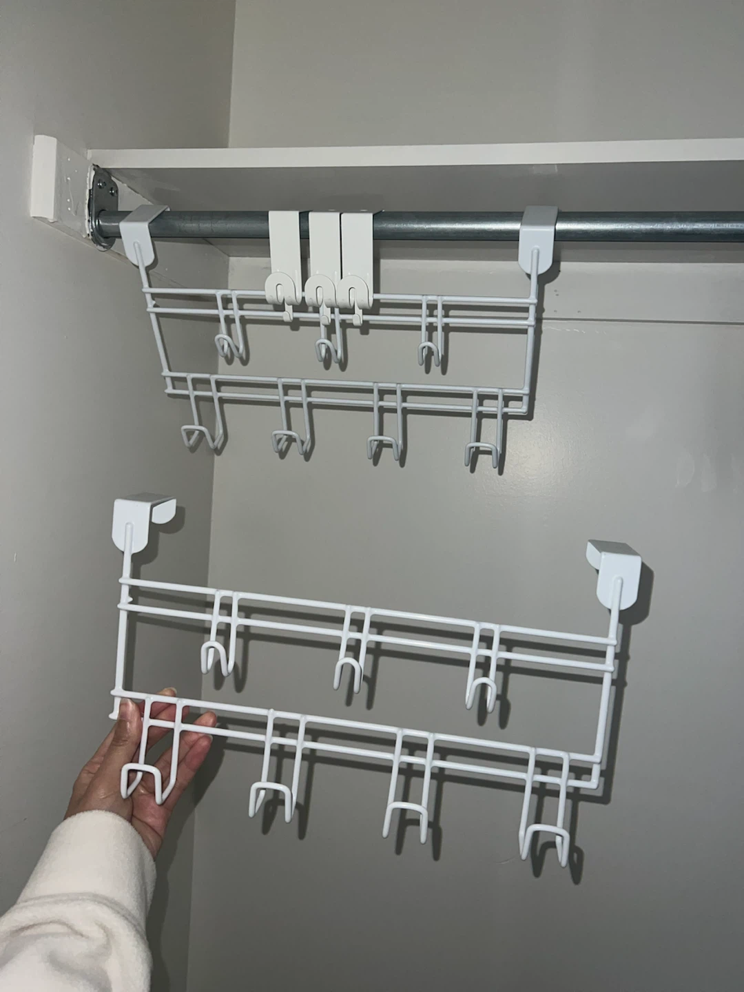 White Metal Over-the-Door Hook Rack