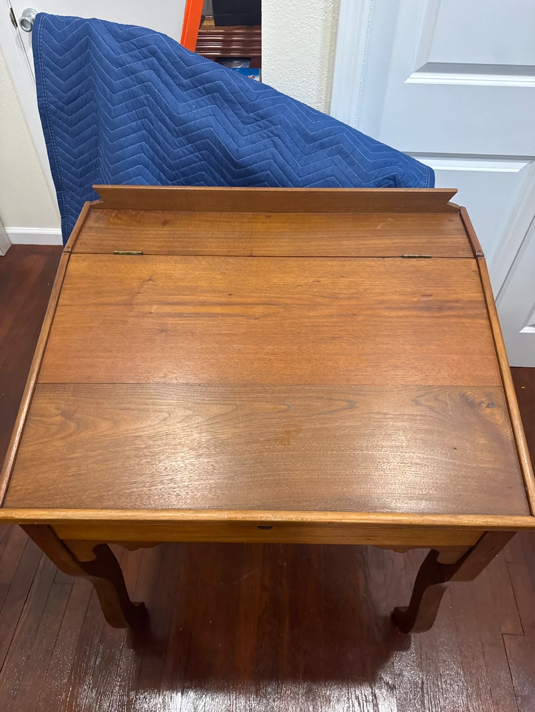 Vintage Wooden Writing Desk - photo 2