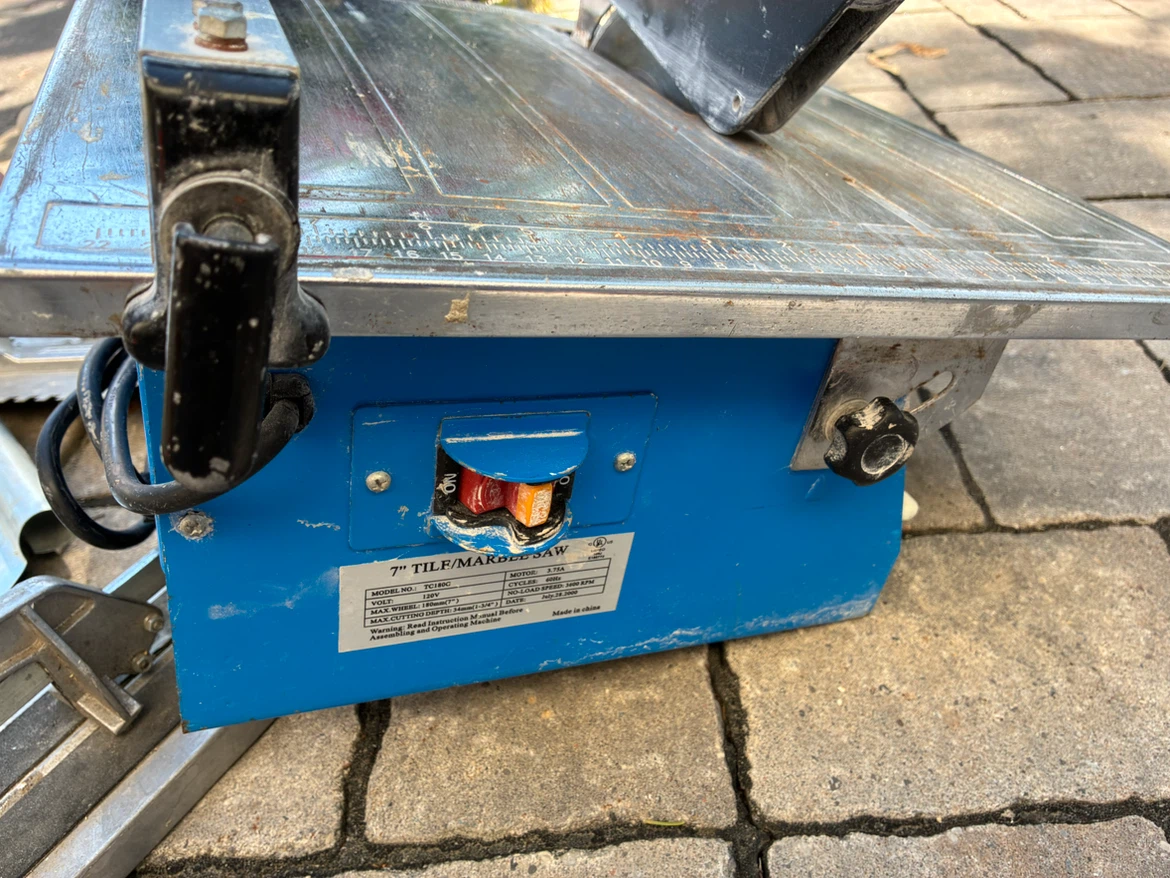 Bolton Power TC180 Tile Cutter and Tools - photo 2