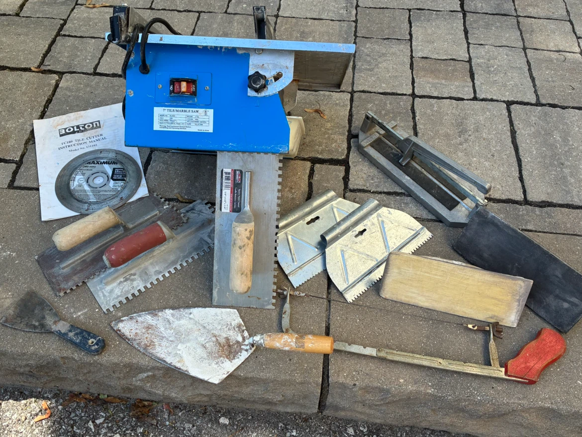 Bolton Power TC180 Tile Cutter and Tools - photo 4