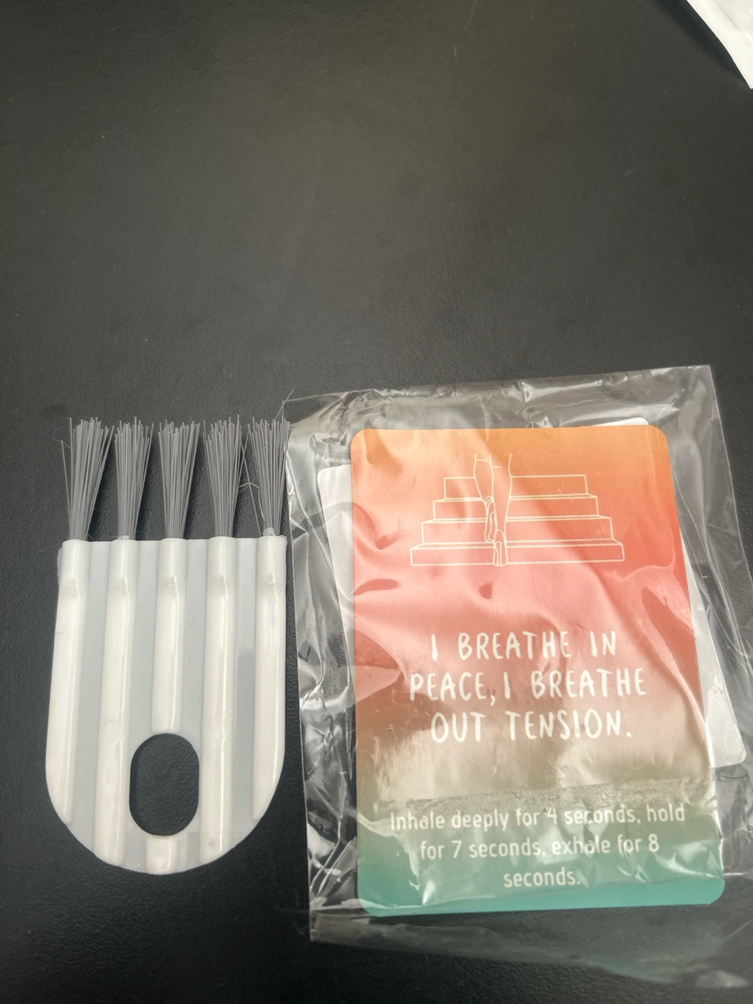 Mini Cleaning Brush & Breathwork Card