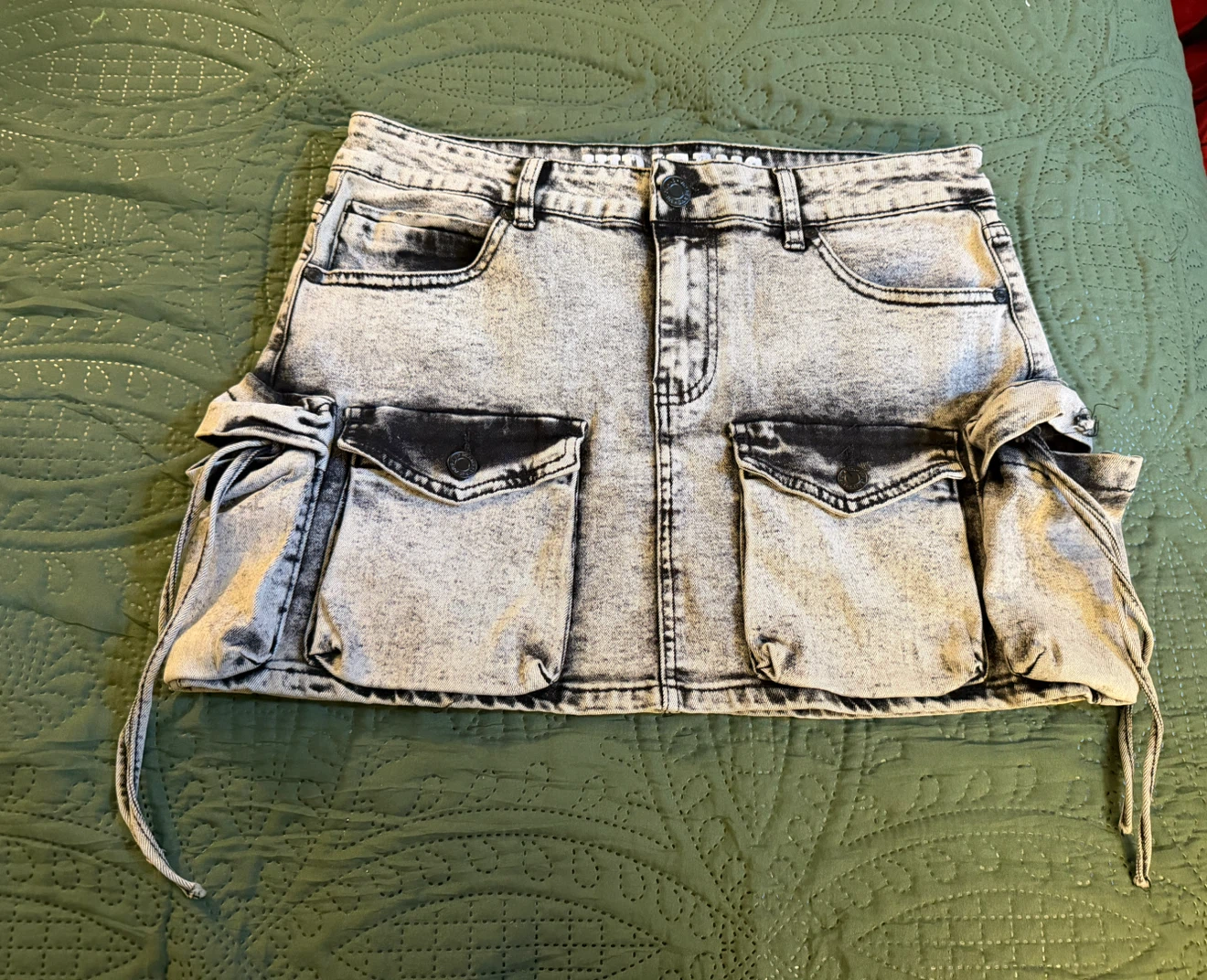 V.I.P. Jeans Acid Wash Cargo Denim Skirt XL - photo 2