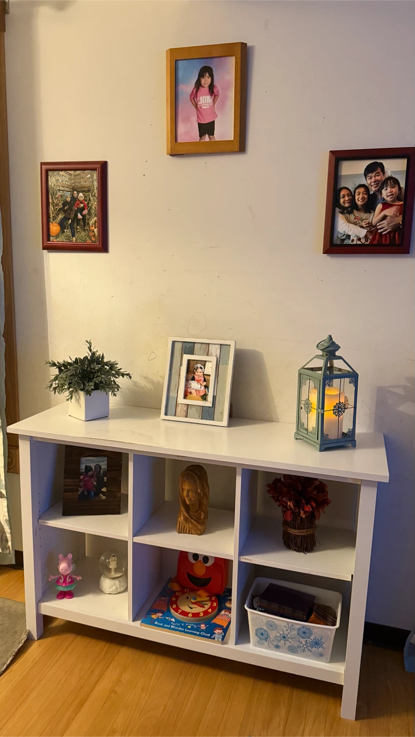 White Cube Storage Shelf check more pictures condition - photo 3