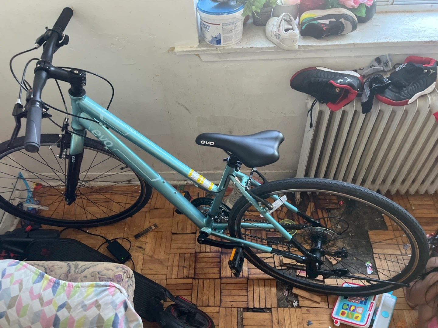 EVO Hybrid Bike - Light Blue