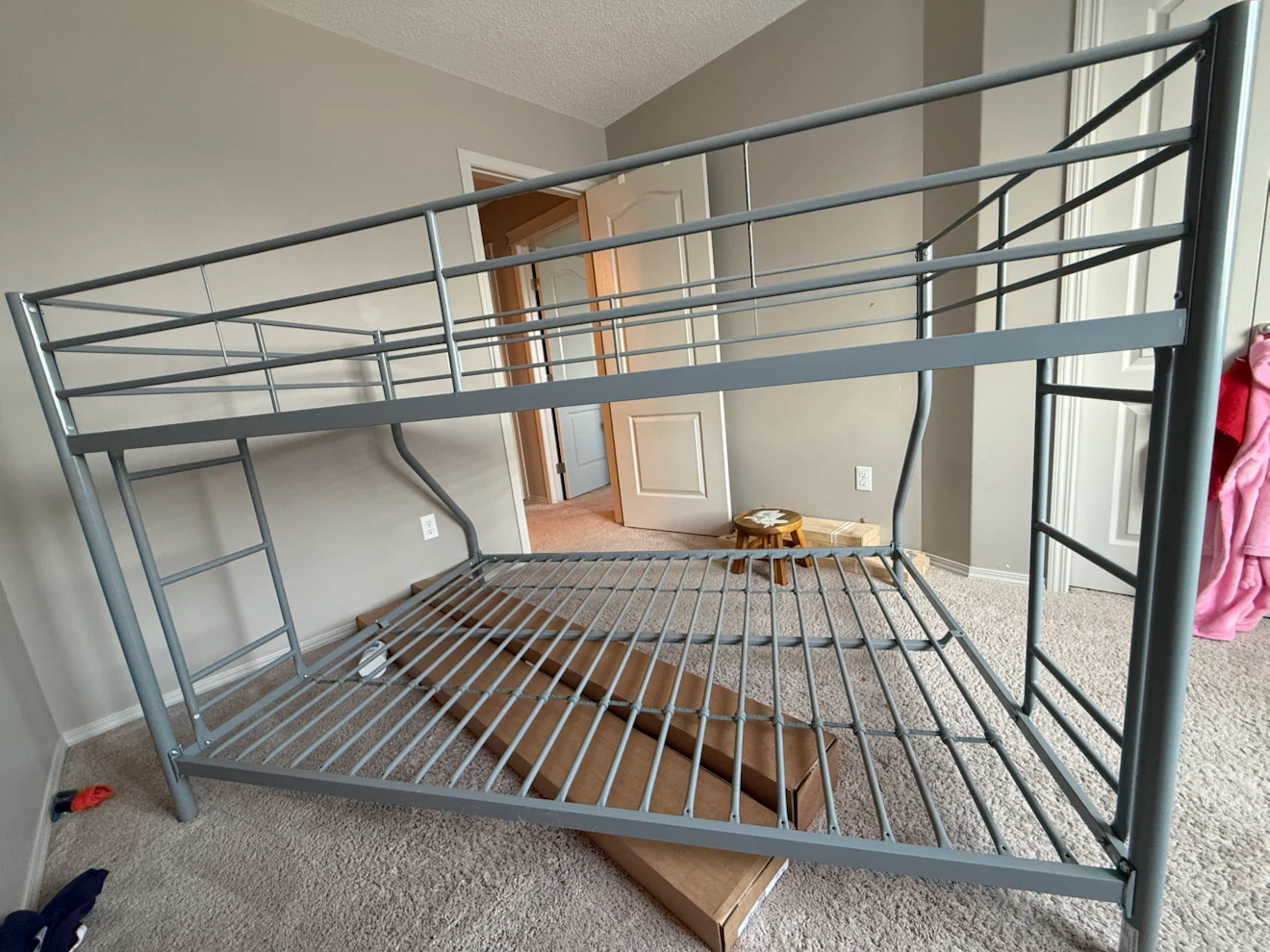D-DHP Small Space Junior Twin/Twin Bunk Bed - photo 3
