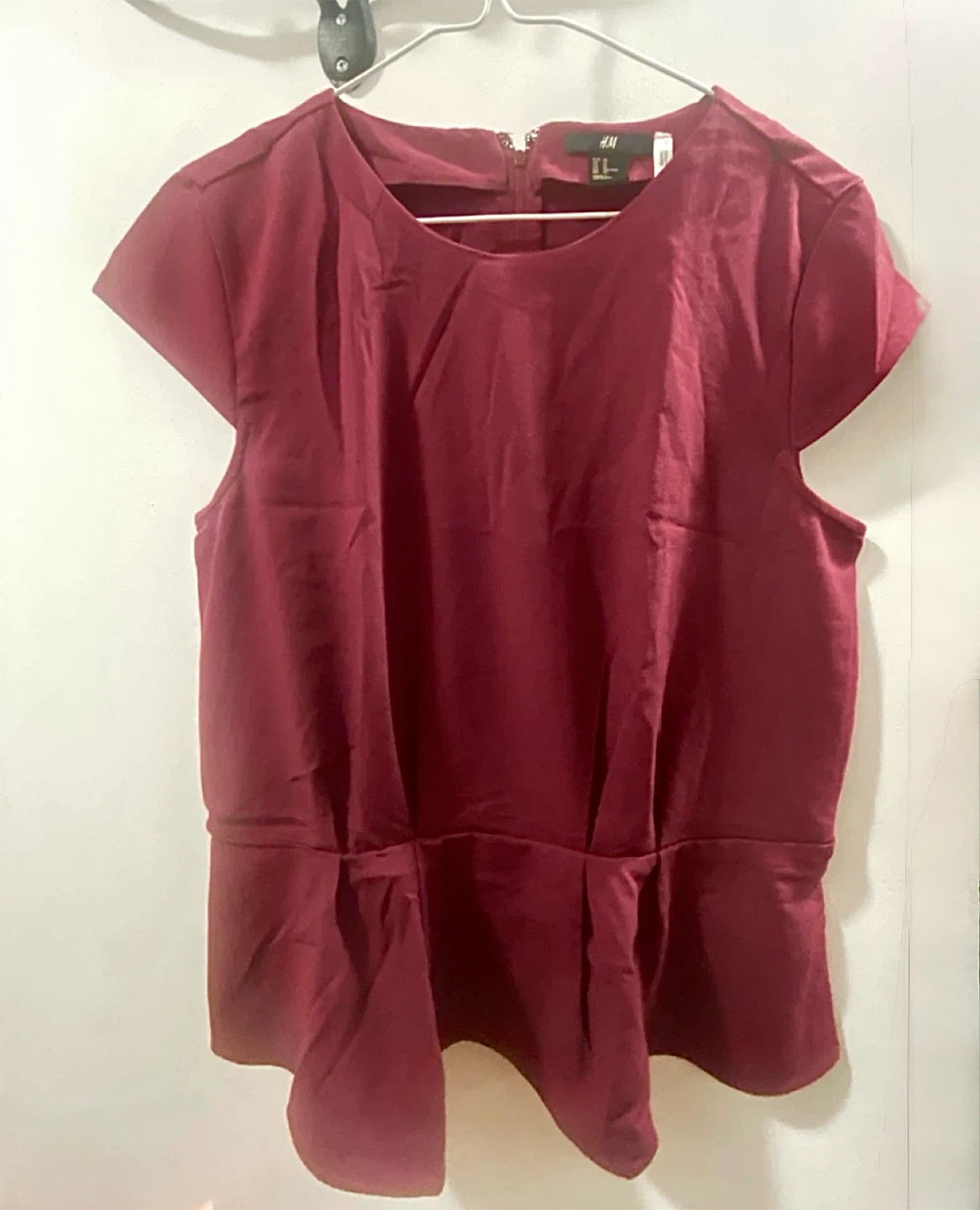 NEW H&M Burgundy Peplum Top - Size L