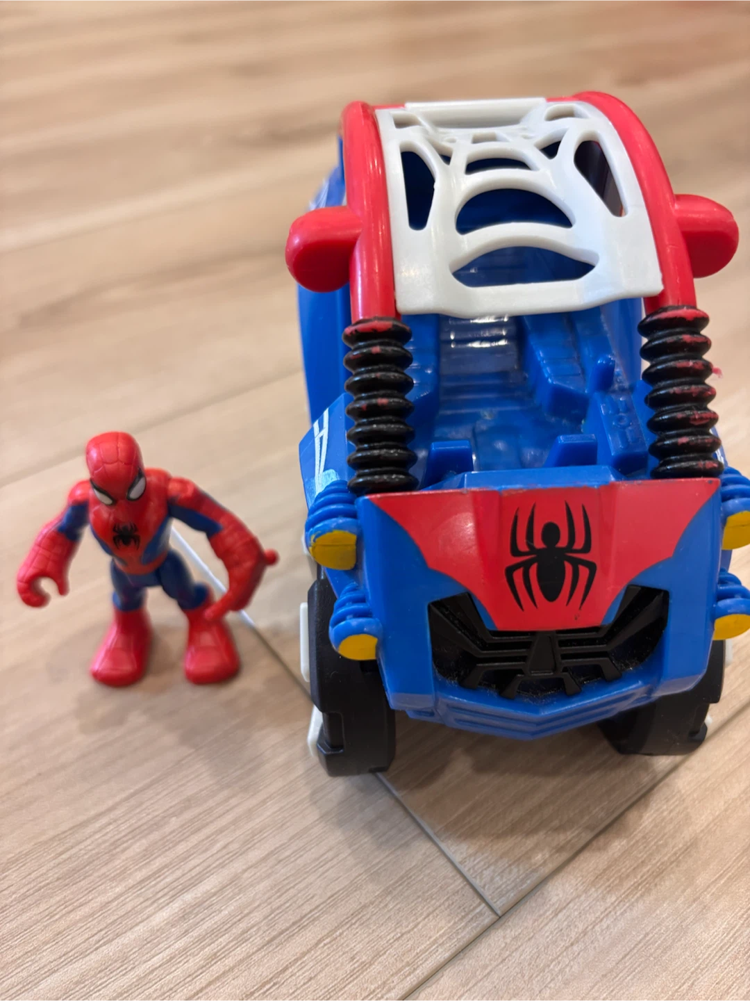 Spider-Man Action Figure and Vehicle Toy Set