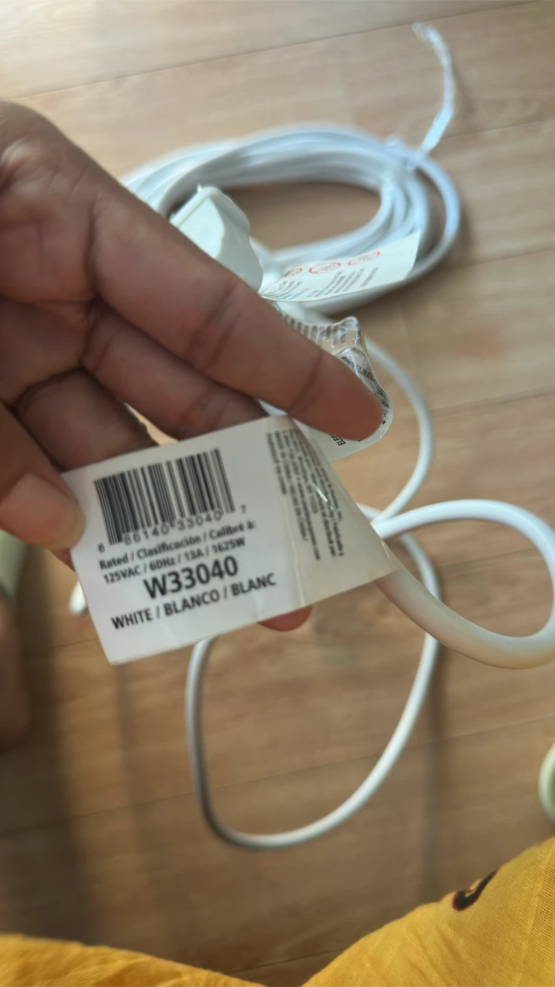 White Extension Cord - photo 4
