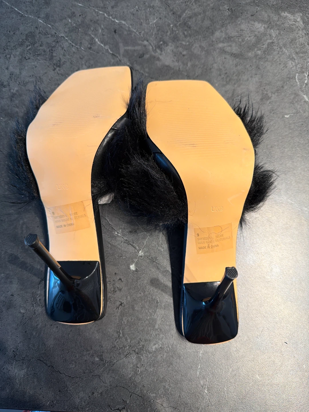 EGO Black Faux Fur Heeled Mules - Size 9 - photo 3