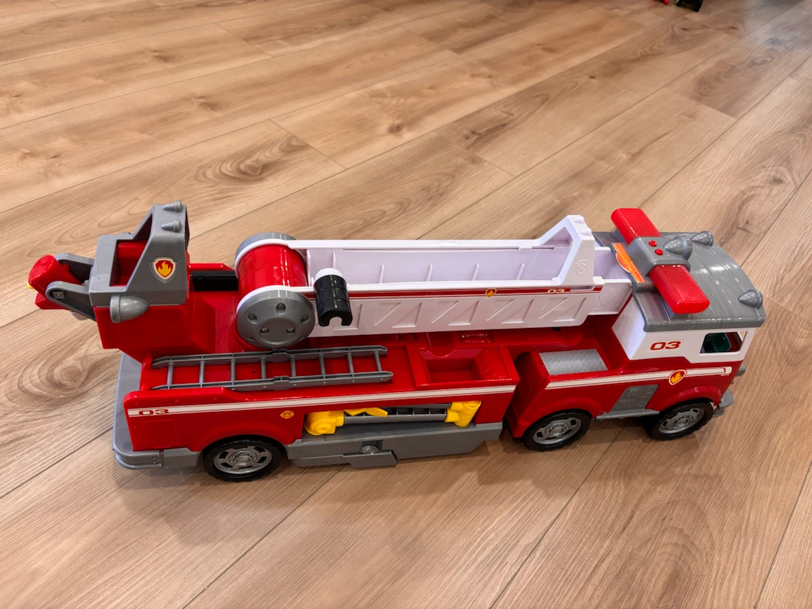 Paw Patrol Marshall's Fire Truck Toy - photo 4