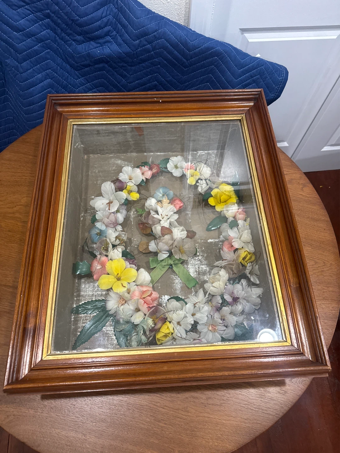 Framed Flower Wreath Display - photo 5
