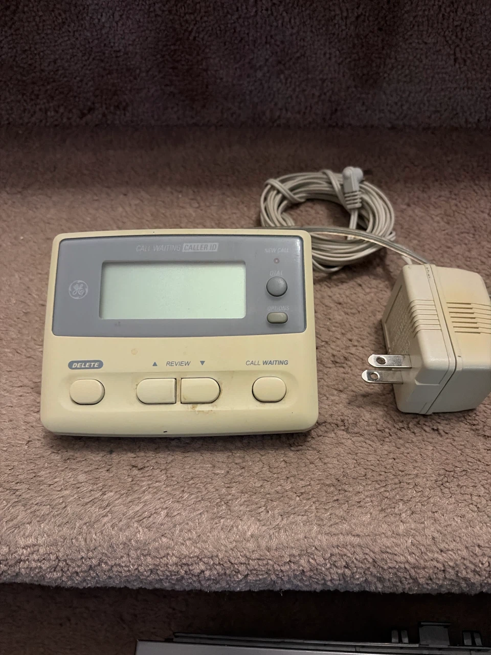 GE Call Waiting Caller ID Unit with Power Adapter