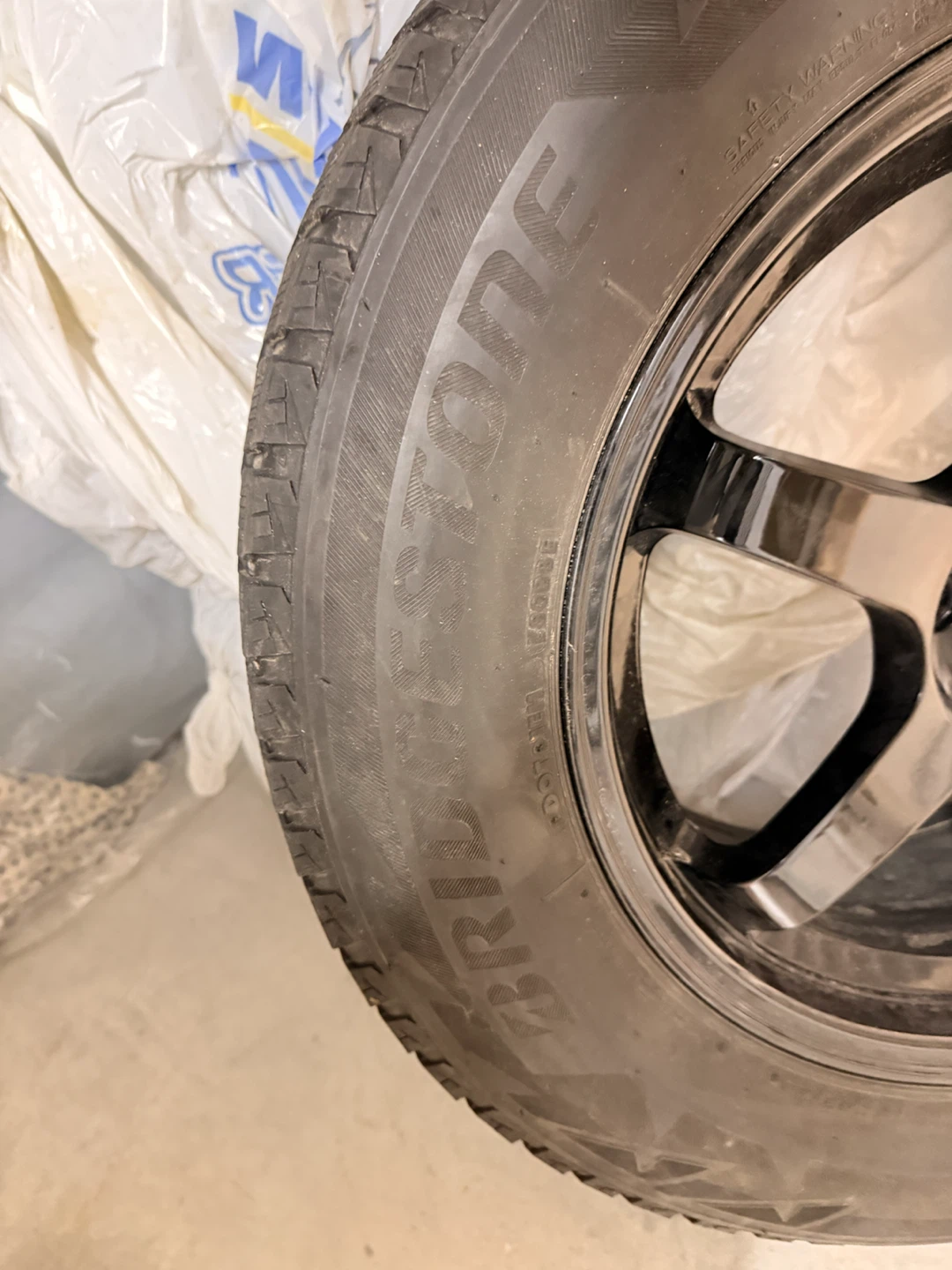 Bridgestone Studless Winter Tire on Black Rim - photo 2
