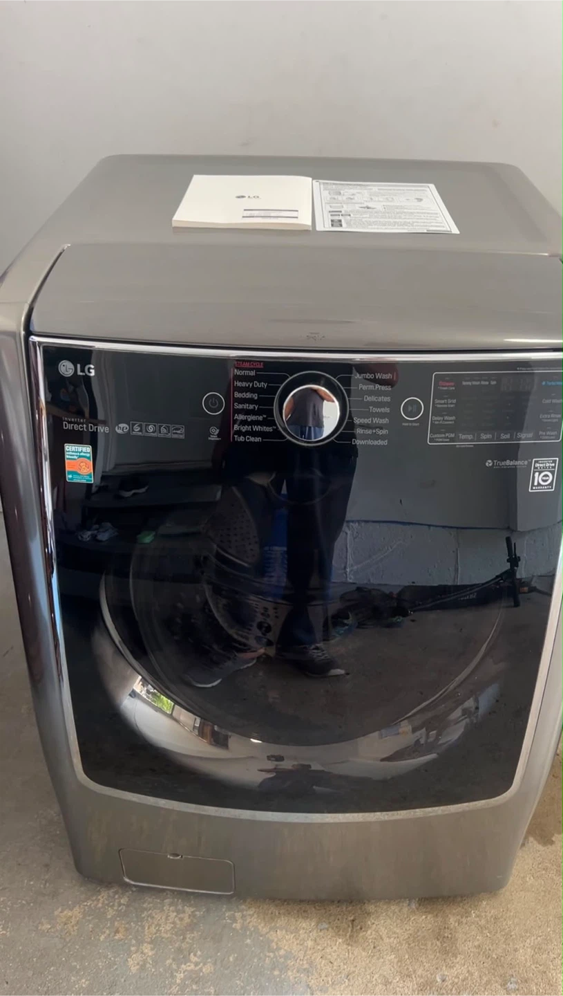 LG Front Load Washing Machine & Dryer Set - photo 4