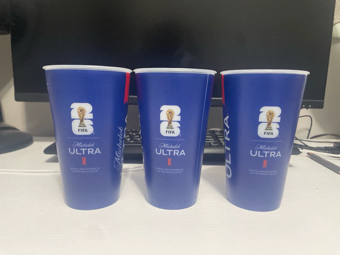Michelob ULTRA FIFA World Cup 26 plastic cups - photo 2
