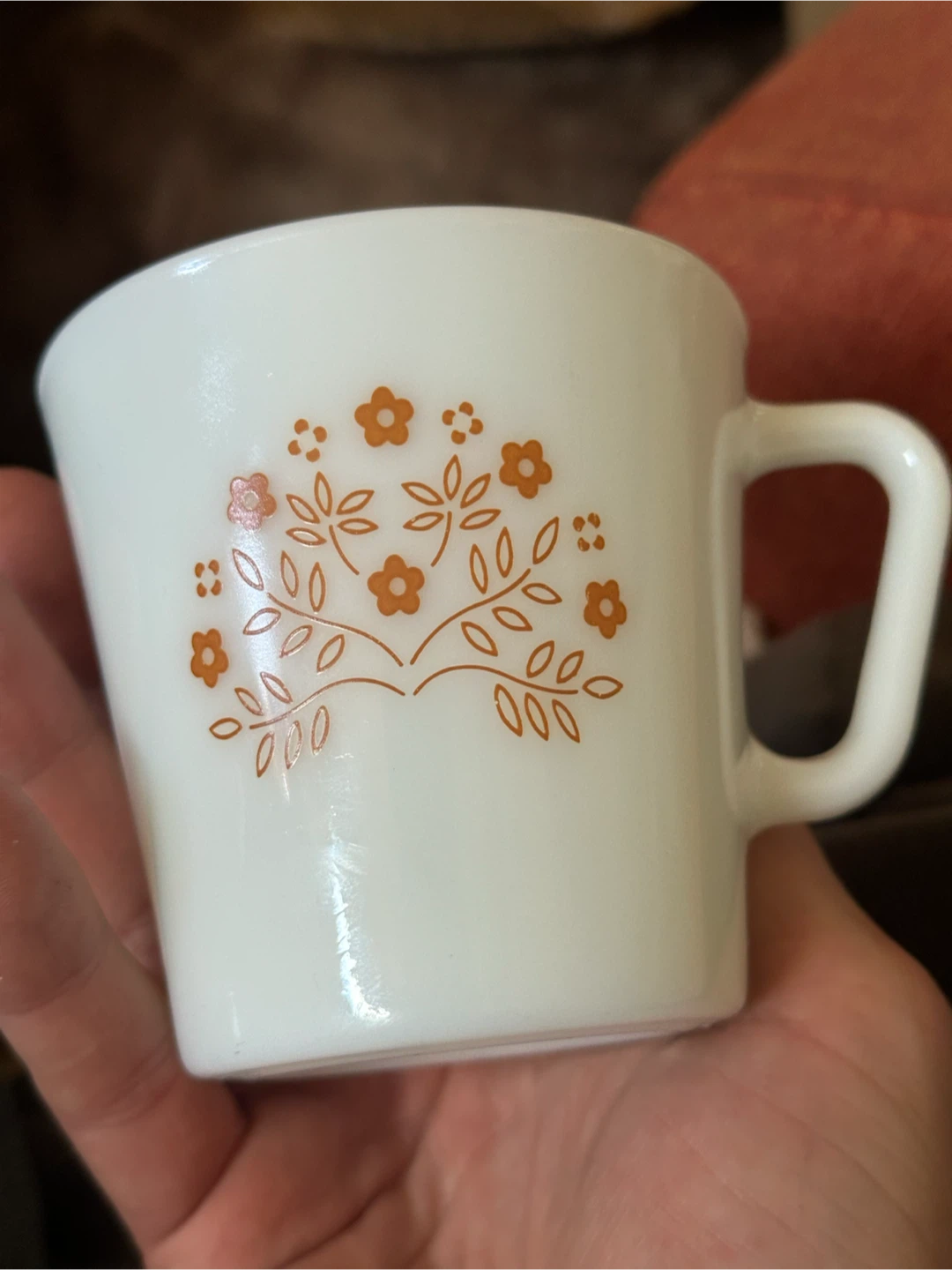 Vintage Pyrex Milk Glass Ginger Flower Mug D Handle - photo 2