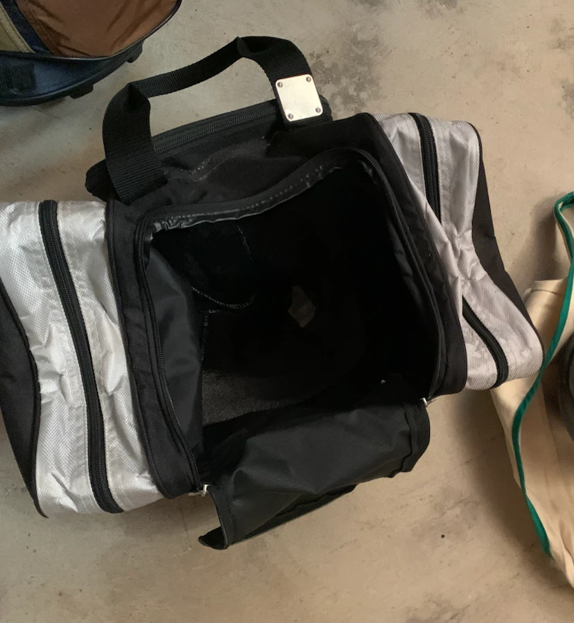 Brunswick Bowling Bag w/ Ball Stop Pad - photo 2