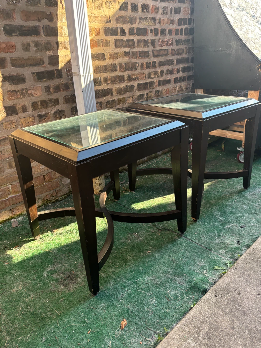 Pair of Dark Wood End Tables with Glass Tops - photo 2