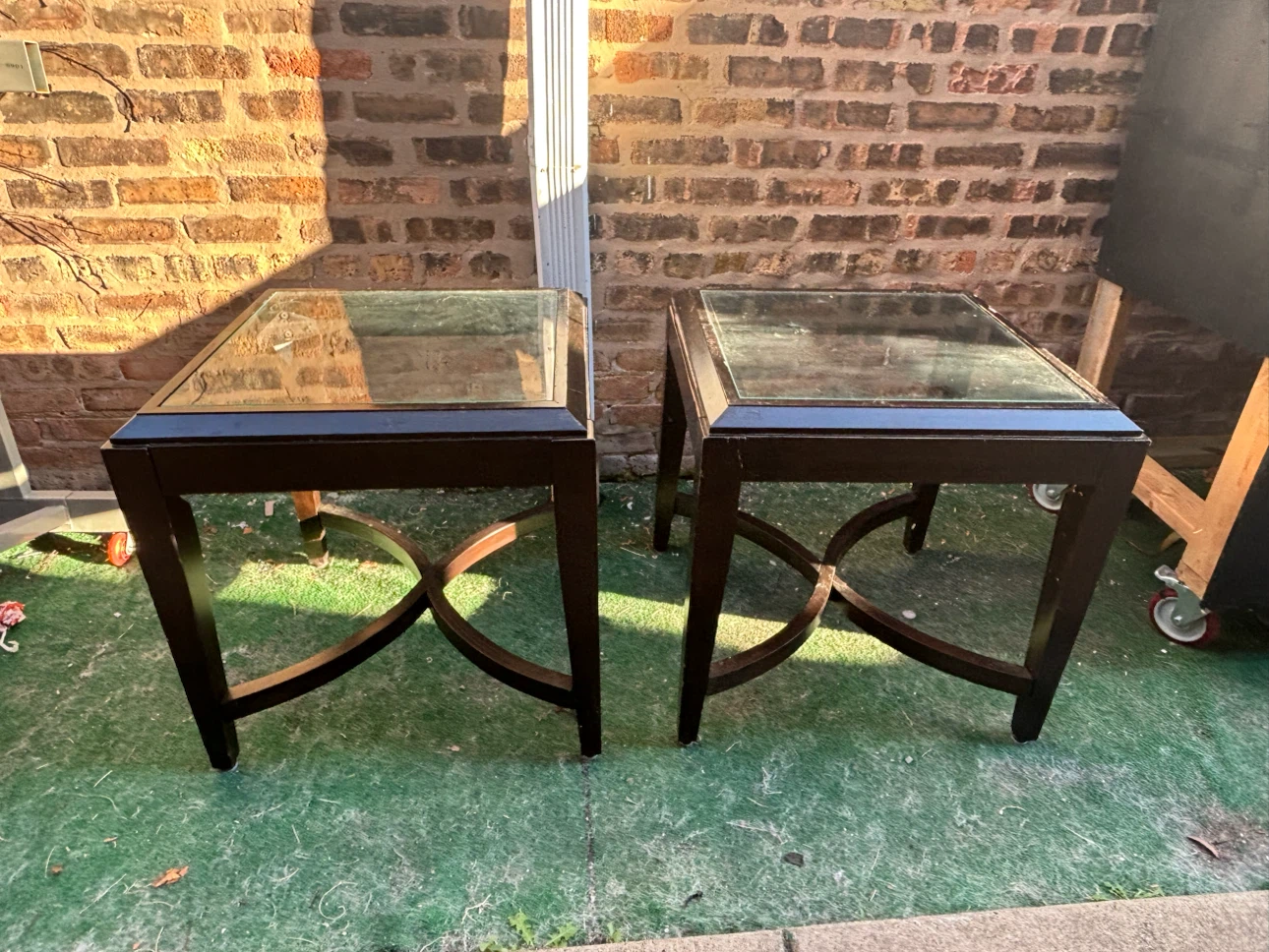 Pair of Dark Wood End Tables with Glass Tops - photo 3